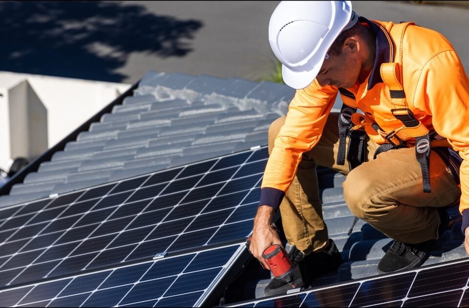 What is Solar Panels: A Comprehensive Guide