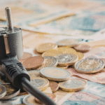 Giá điện tăng và giải pháp điện mặt trời cho nhà phố, Giá điện tăng khiến nhiều gia đình chuyển sang điện mặt trời, Giá điện tăng trong mùa nắng nóng tại Việt Nam